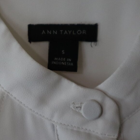 Ann Taylor | Cream Ruffle Blouse, Size Small - Picture 4 of 10